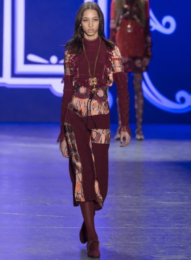 Anna Sui - sonbahar kış 2016 koleksiyonu