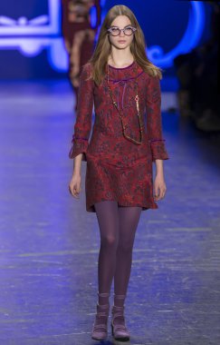 Anna Sui - sonbahar kış 2016 koleksiyonu