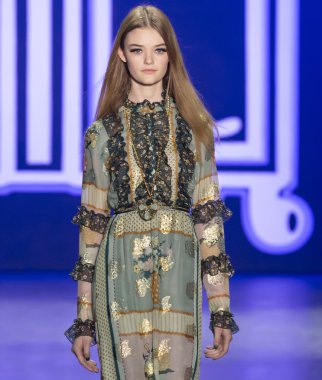 Anna Sui - sonbahar kış 2016 koleksiyonu