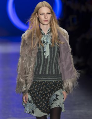 Anna Sui - sonbahar kış 2016 koleksiyonu