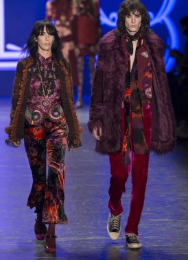 Anna Sui - sonbahar kış 2016 koleksiyonu