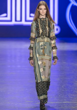 Anna Sui - sonbahar kış 2016 koleksiyonu