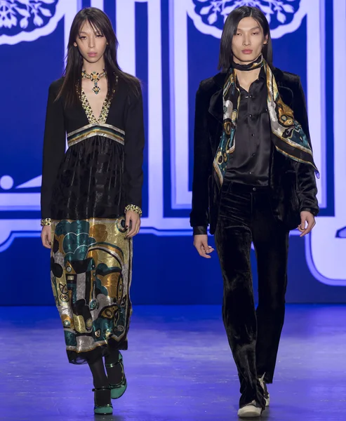 Anna Sui - sonbahar kış 2016 koleksiyonu