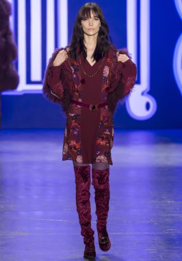 Anna Sui - sonbahar kış 2016 koleksiyonu