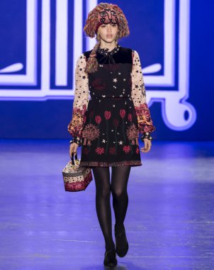 Anna Sui - sonbahar kış 2016 koleksiyonu