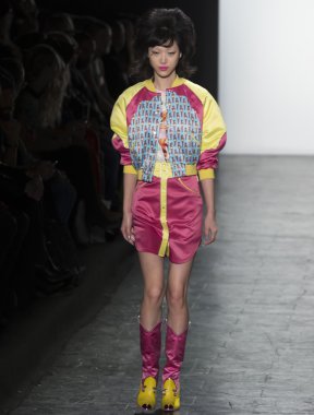 Jeremy Scott - sonbahar kış 2016 koleksiyonu