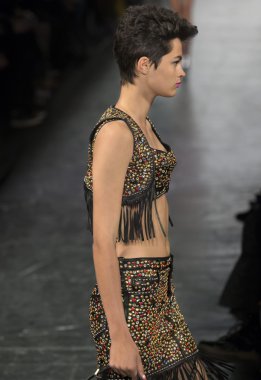 Jeremy Scott - sonbahar kış 2016 koleksiyonu