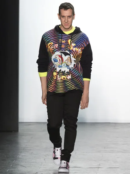 Jeremy Scott - őszi-téli 2016 kollekció — Stock Fotó