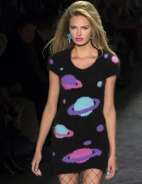 Jeremy scott - Kollektion Herbst Winter 2016 — Stockfoto