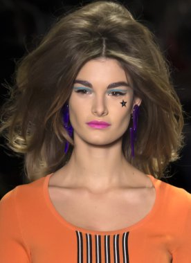 Jeremy Scott - sonbahar kış 2016 koleksiyonu