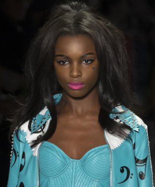 Jeremy Scott - sonbahar kış 2016 koleksiyonu