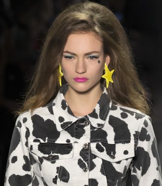 Jeremy Scott - sonbahar kış 2016 koleksiyonu