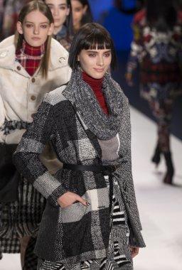 Desigual - Sonbahar Kış 2016 Koleksiyonu