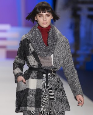 Desigual - Sonbahar Kış 2016 Koleksiyonu