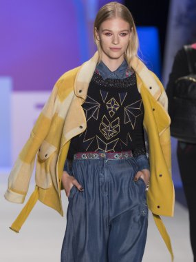 Desigual - Sonbahar Kış 2016 Koleksiyonu