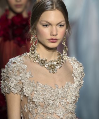 Marchesa - sonbahar kış 2016 koleksiyonu