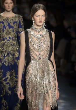 Marchesa - sonbahar kış 2016 koleksiyonu