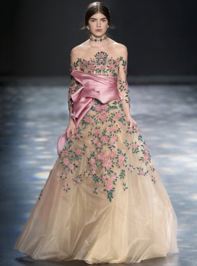 Marchesa - sonbahar kış 2016 koleksiyonu