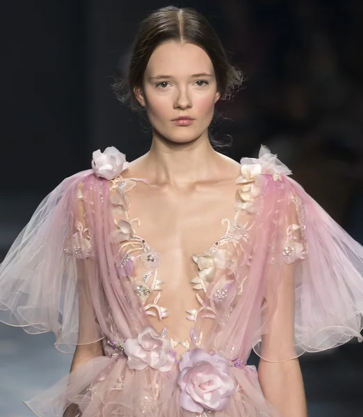 Marchesa - Collezione Autunno Inverno 2016 — Foto Stock