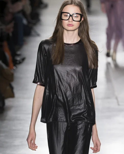 Custo Barcelona - sonbahar kış 2016 koleksiyonu