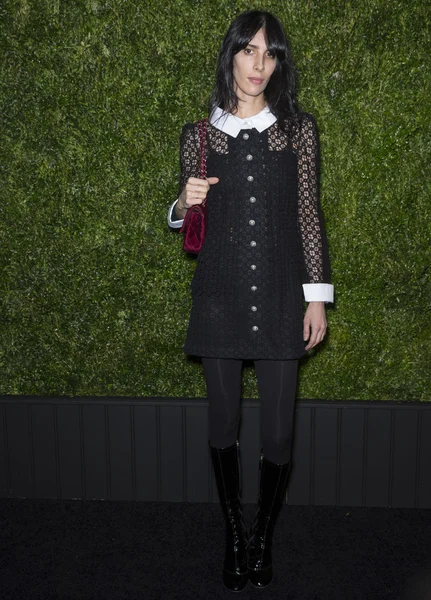 2016 - 11 yıllık Chanel Tribeca Film Festival Sanatçıları Dinn