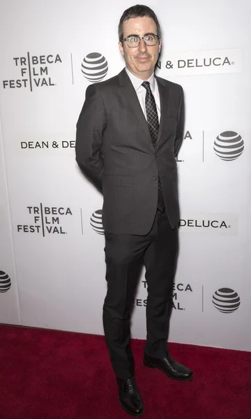 2016 Tribeca - Tribeca Talks Storytellers - John ile Tom Hanks — Stok fotoğraf