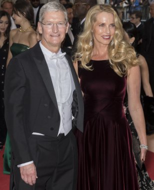 2016 Gala araya geldi.