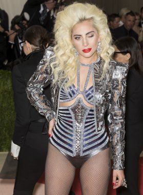 2016 Gala araya geldi.