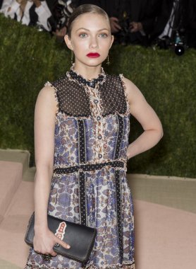 2016 Gala araya geldi.