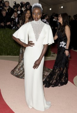 2016 Gala araya geldi.