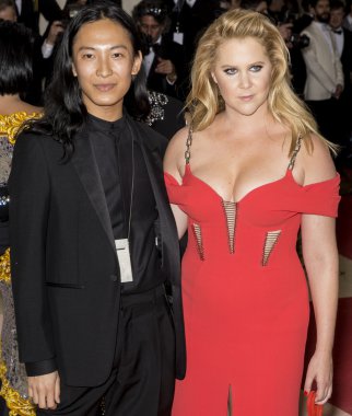 2016 Gala araya geldi.