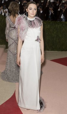 2016 Gala araya geldi.