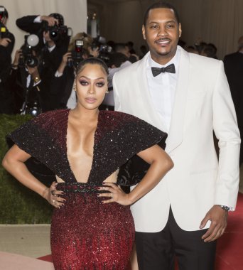 2016 Gala araya geldi.