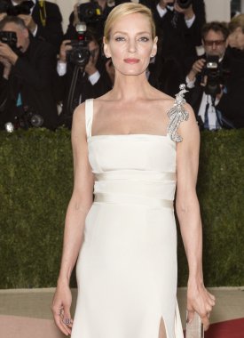 2016 Gala araya geldi.