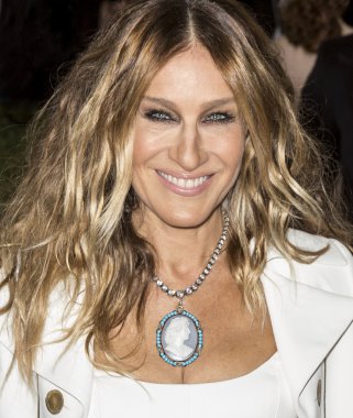 2016 Gala araya geldi.