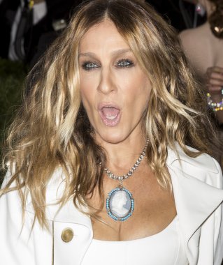 2016 Gala araya geldi.