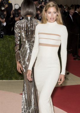 2016 Gala araya geldi.