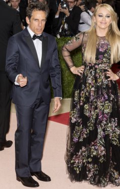 2016 Gala araya geldi.