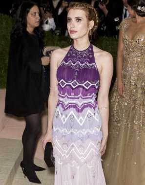 2016 Gala araya geldi.