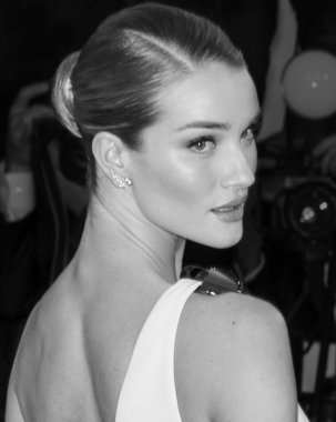 2016 Gala araya geldi.