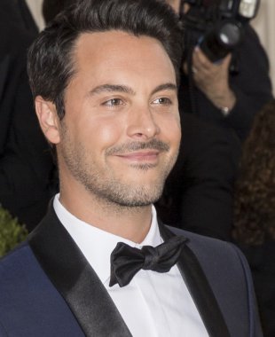 2016 Gala araya geldi.