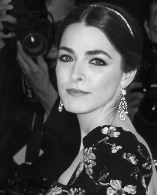 2016 Gala araya geldi.