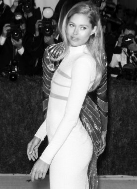 2016 Gala araya geldi.