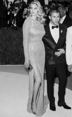 2016 Gala araya geldi.