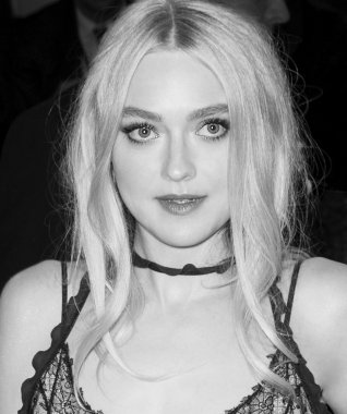 2016 Gala araya geldi.