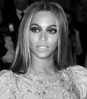 2016 Gala araya geldi.