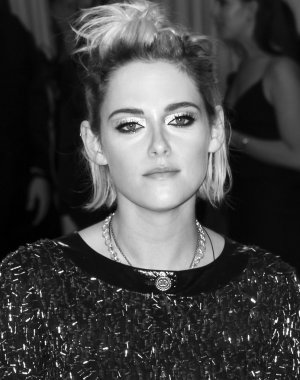 2016 Gala araya geldi.