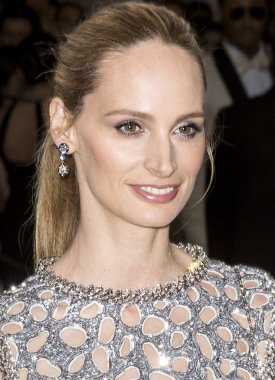 2016 Gala araya geldi.