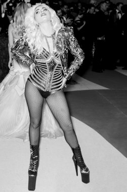 2016 Gala araya geldi.