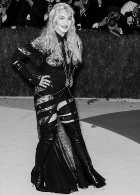 2016 Gala araya geldi.